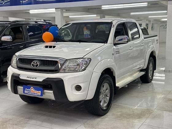 TOYOTA HILUX 3.0 SRV 4X4 CD 16V TURBO INTERCOOLER DIESEL 4P MANUAL